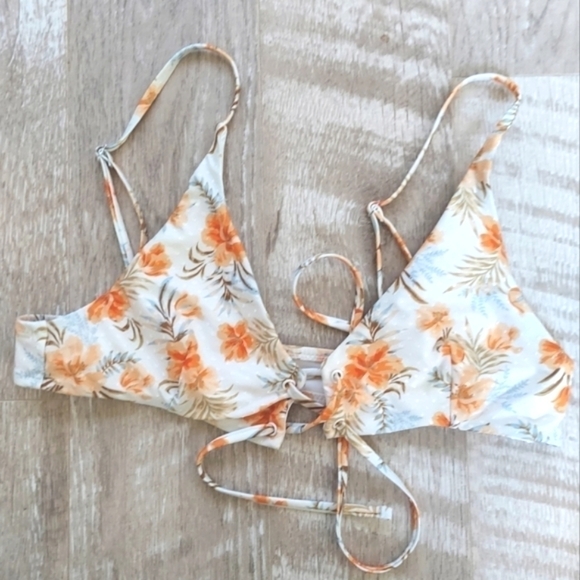 MINKPINK 2-piece Bikini Swimsuit - Picture 6 of 16